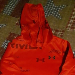 Boys under Armour sweatshirt